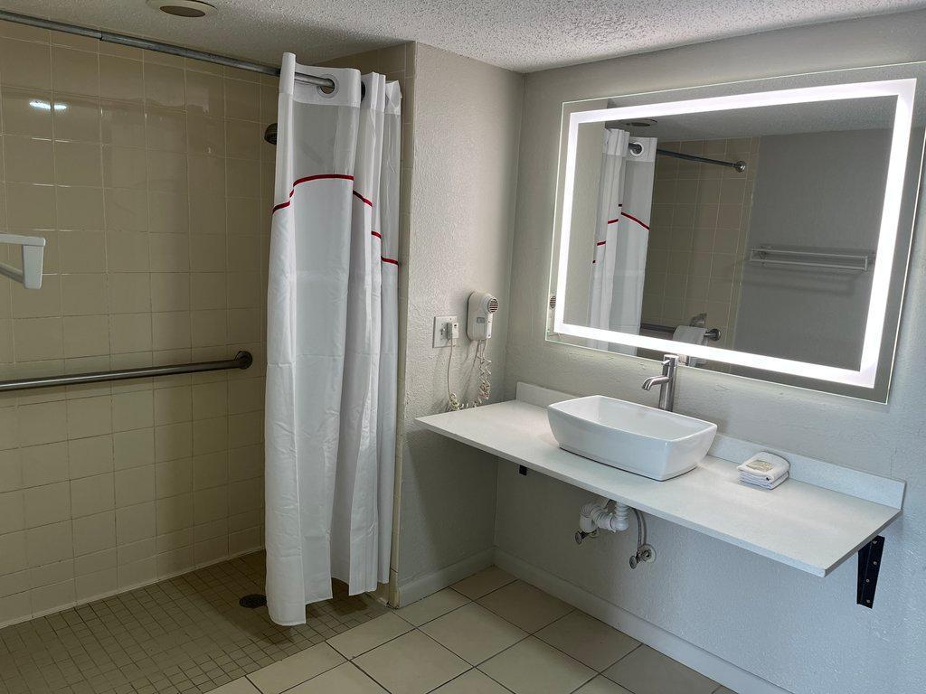 Red Roof Inn & Suites Monroe, Nc Екстер'єр фото