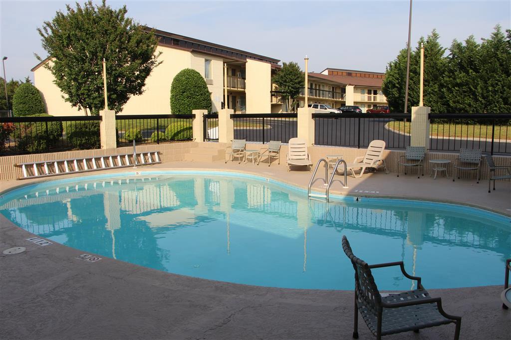 Red Roof Inn & Suites Monroe, Nc Зручності фото