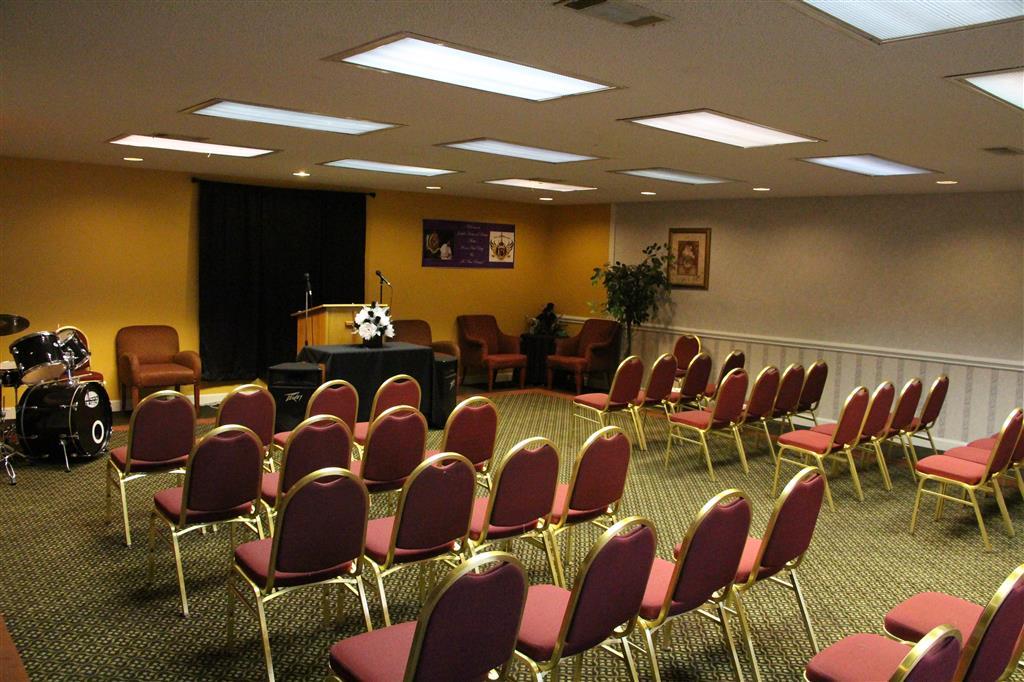 Red Roof Inn & Suites Monroe, Nc Зручності фото