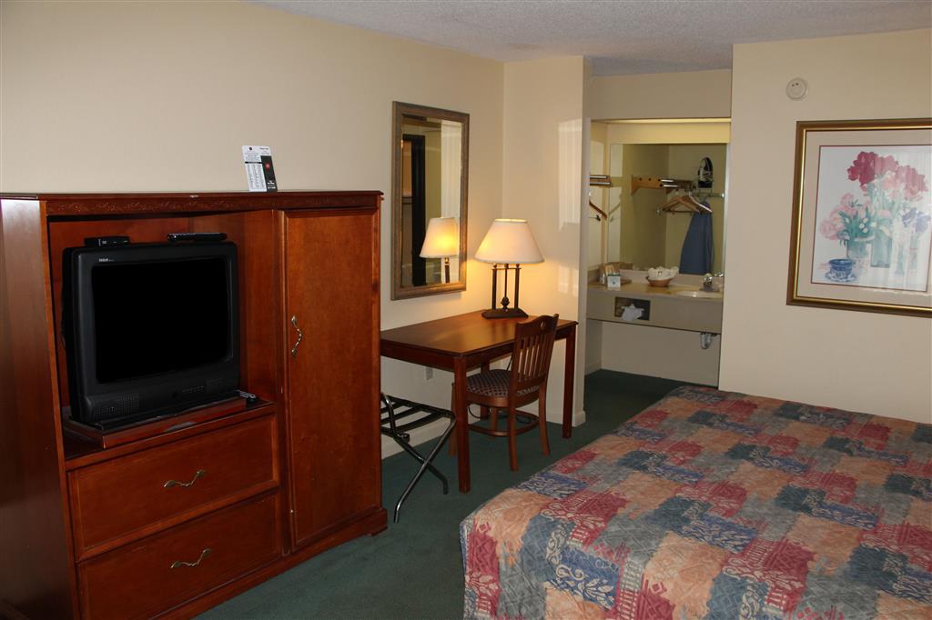 Red Roof Inn & Suites Monroe, Nc Номер фото
